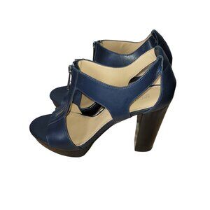 Michael Kors Navy Blue Heeled Sandals With Zipper Detail Size 8M Leather Uppers